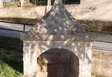 Fonte do Pio (Angueira)