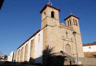 Igreja de São Vicente, matriz de Vimioso